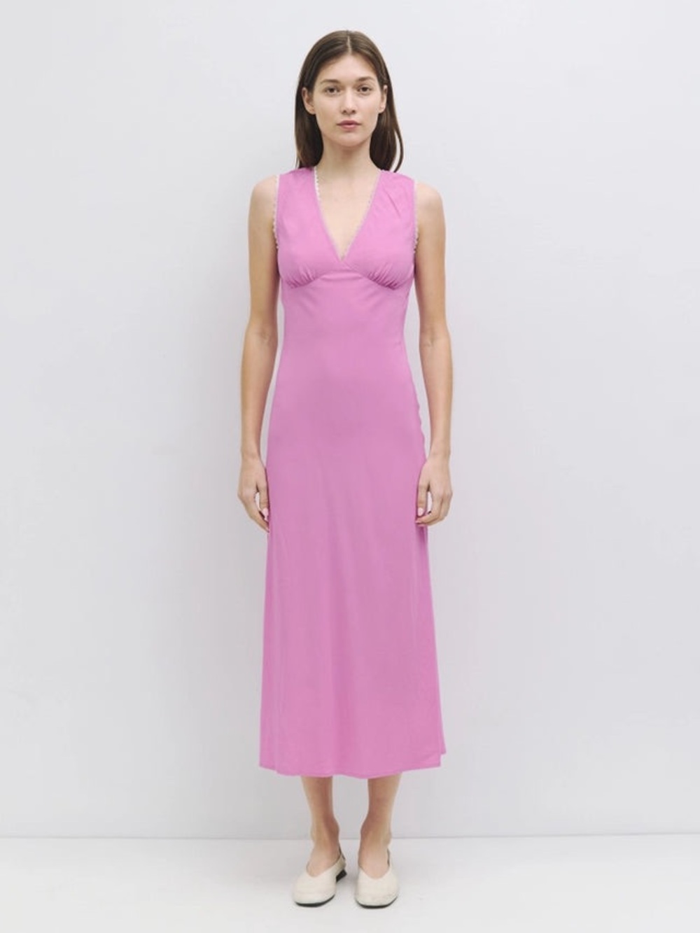 Elegant Sleeveless Pink V-Neck Maxi Dress